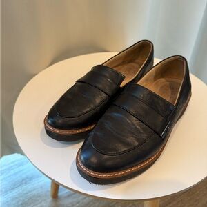 Naturalizer Black Loafers